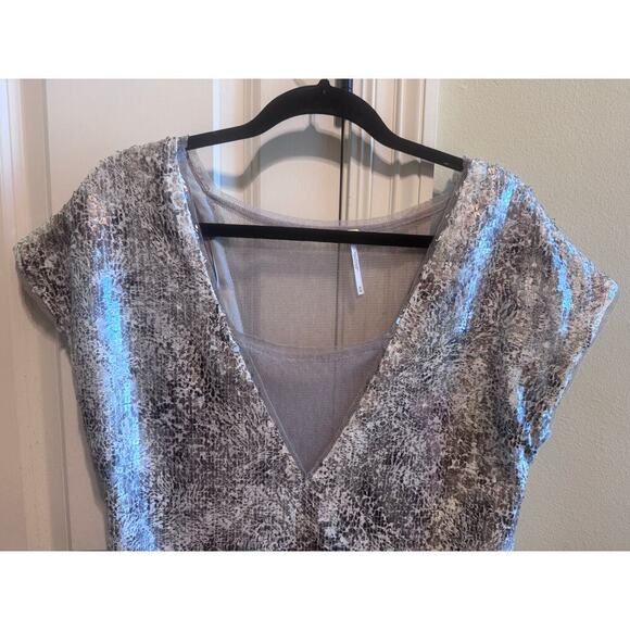 Free People Midnight Dreamer Shattered Glass Mini Dress V-Neck Sheer Back Sz M - Picture 13 of 14